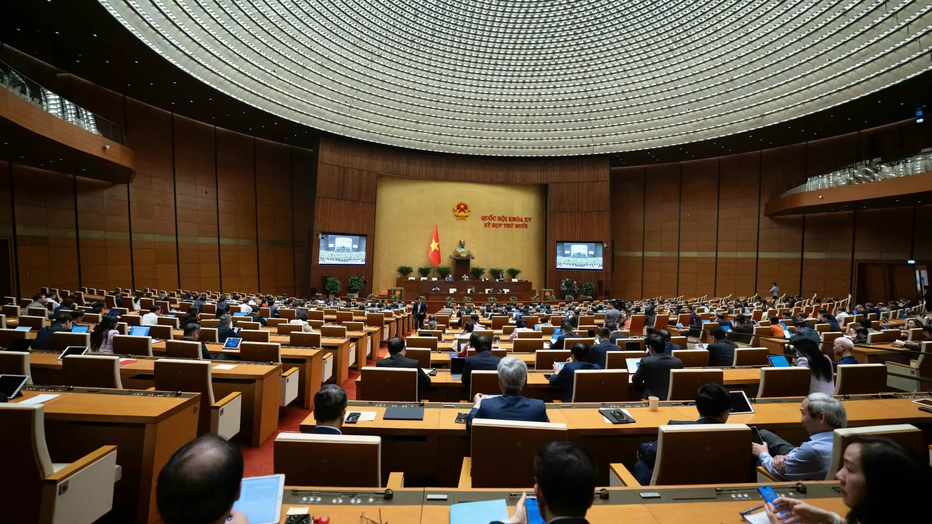 Quốc hội bàn cơ chế đặc thù để Hà Nội tăng trưởng bứt phá